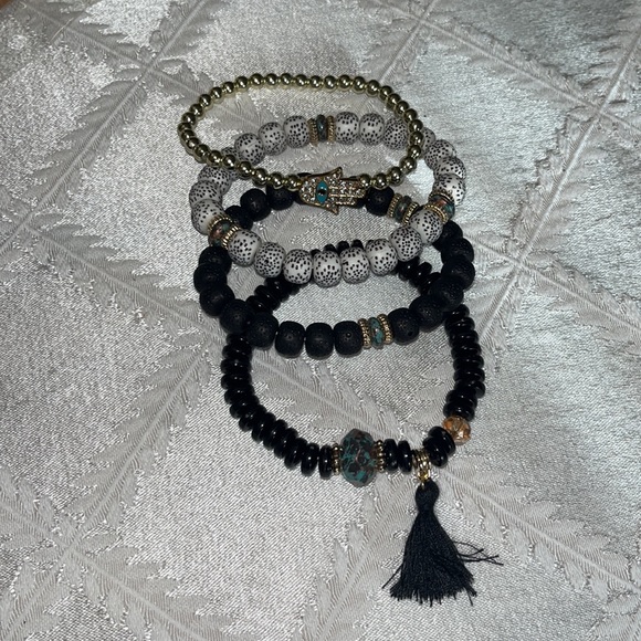 Christmas sale! New Boho stackable stretch bead bracelets. (4) - Picture 2 of 4